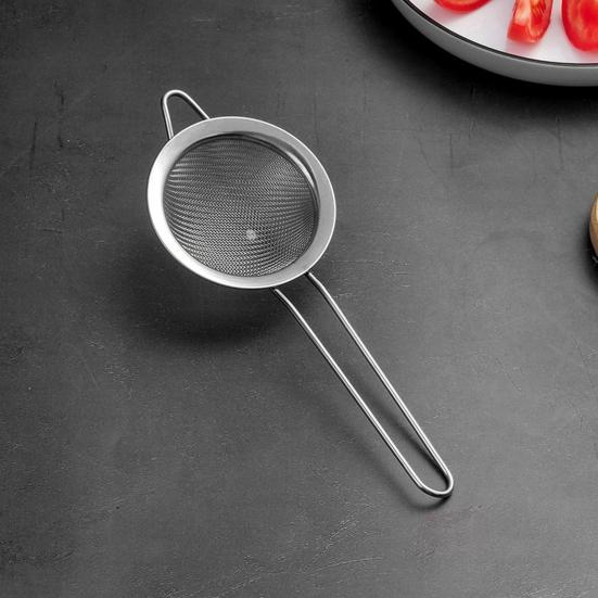 Stainless Steel Fine Mesh Strainers with Handle for Kitchen Flour Sieve Food