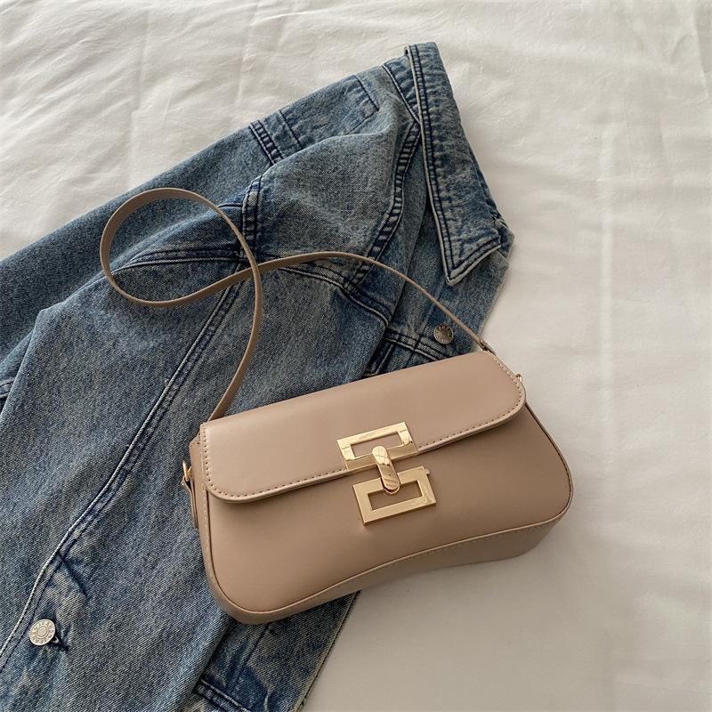 

Модная простая темпераментная иностранная сумка 2025 года, ранняя весна, новый замок, золотой замок, повседневная однотонная сумка через плечо, маленькая квадратная женская сумка хаки