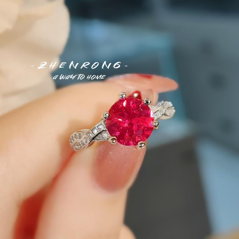 

Luxury 2 Carat Red Gemstone Ring for Women Minimalist Red Carbon Diamond Wedding Band Stylish Finger Jewelry