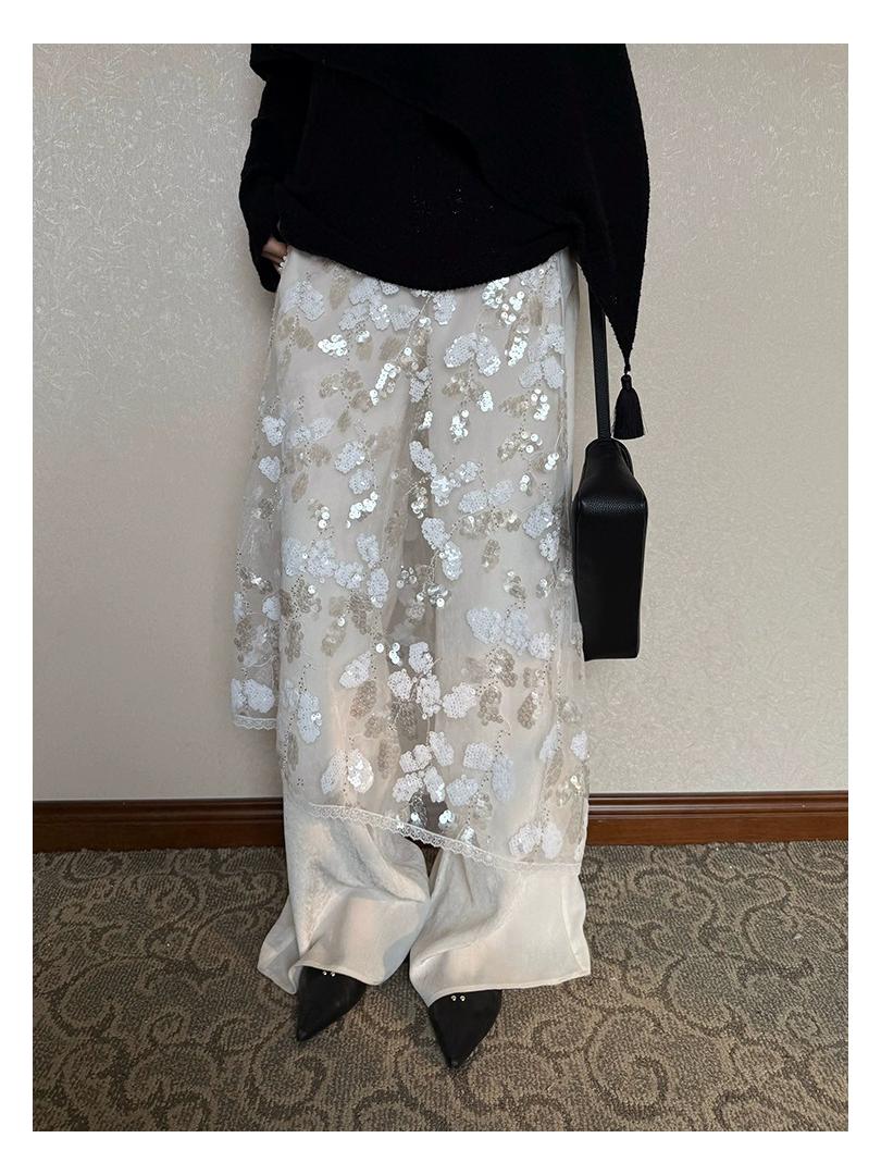 

High-End Custom Silk Velvet Pants with Detachable 3D Floral Appliqué - Fashionable Early Spring Collection S