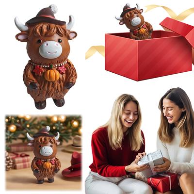 Cute Highland Cow Figurine with Santa Hat Highland Calf Desktop Ornament Lovely Christmas Decoration Gift for Garden Table Shelf