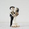 Skeleton Couple Figurine - Romantic Gothic Halloween Decor Resin Statue for Home, Desk, Yard, Party & Day of the Dead