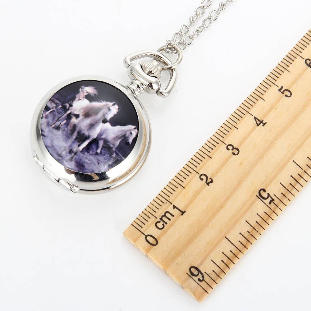 Fashion Vintage Colored Decorative Horse Pocket Watch On Chain Vintage Watches Quartz Necklace Pendant Clock Gifts For Women