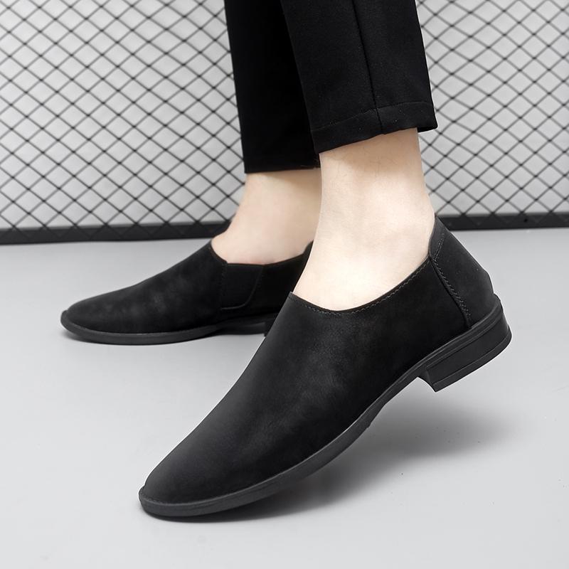 Fashion Comfortable Slip-On Casual Shoes High Quality New Men's Loafers Lightweight Flats Driving Shoes for Men Non-Slip Walking Shoes