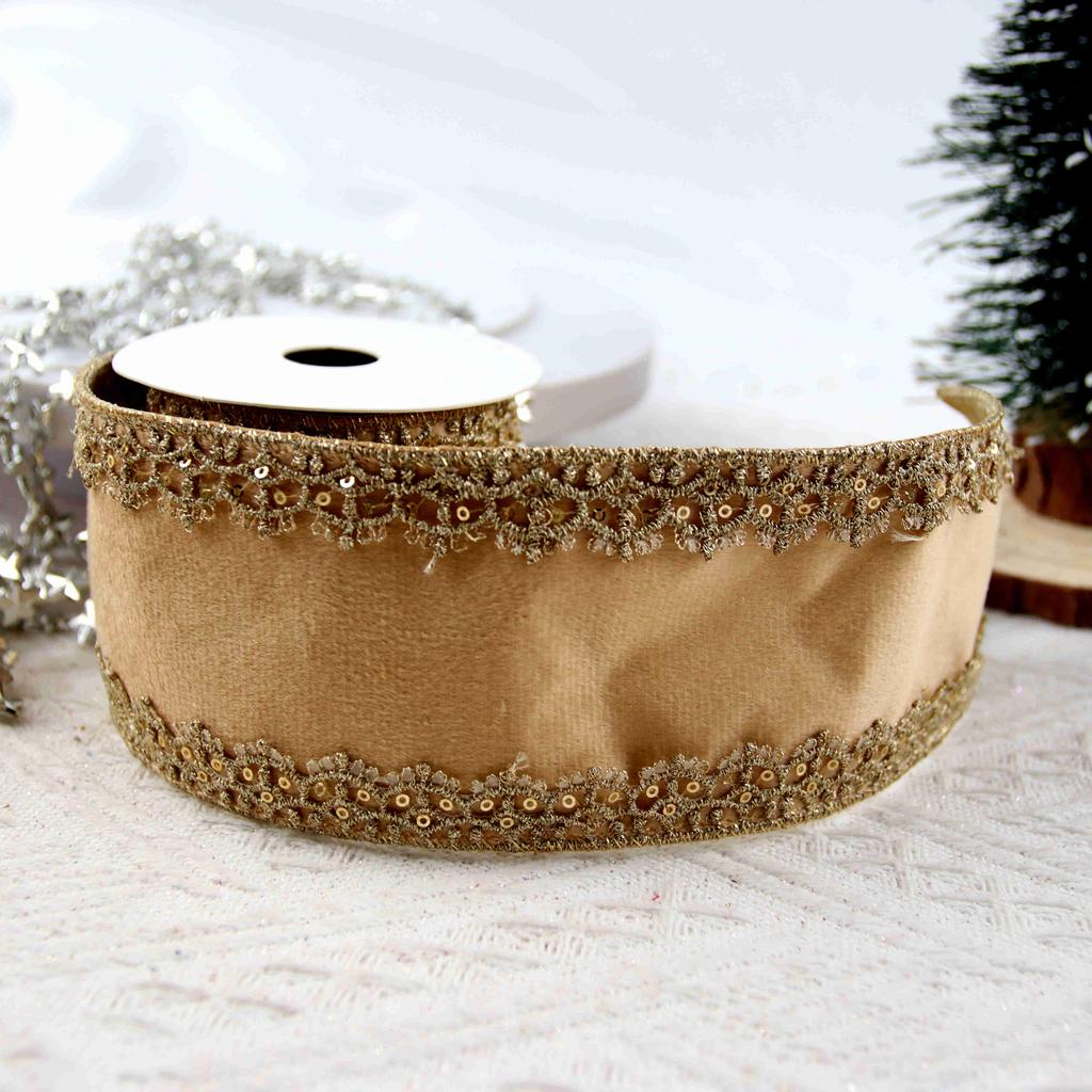 Maßgeschneidertes kabelgebundenes Weihnachts-Samtband mit exquisiter goldener Kante, metallisches Samtband zur Dekoration