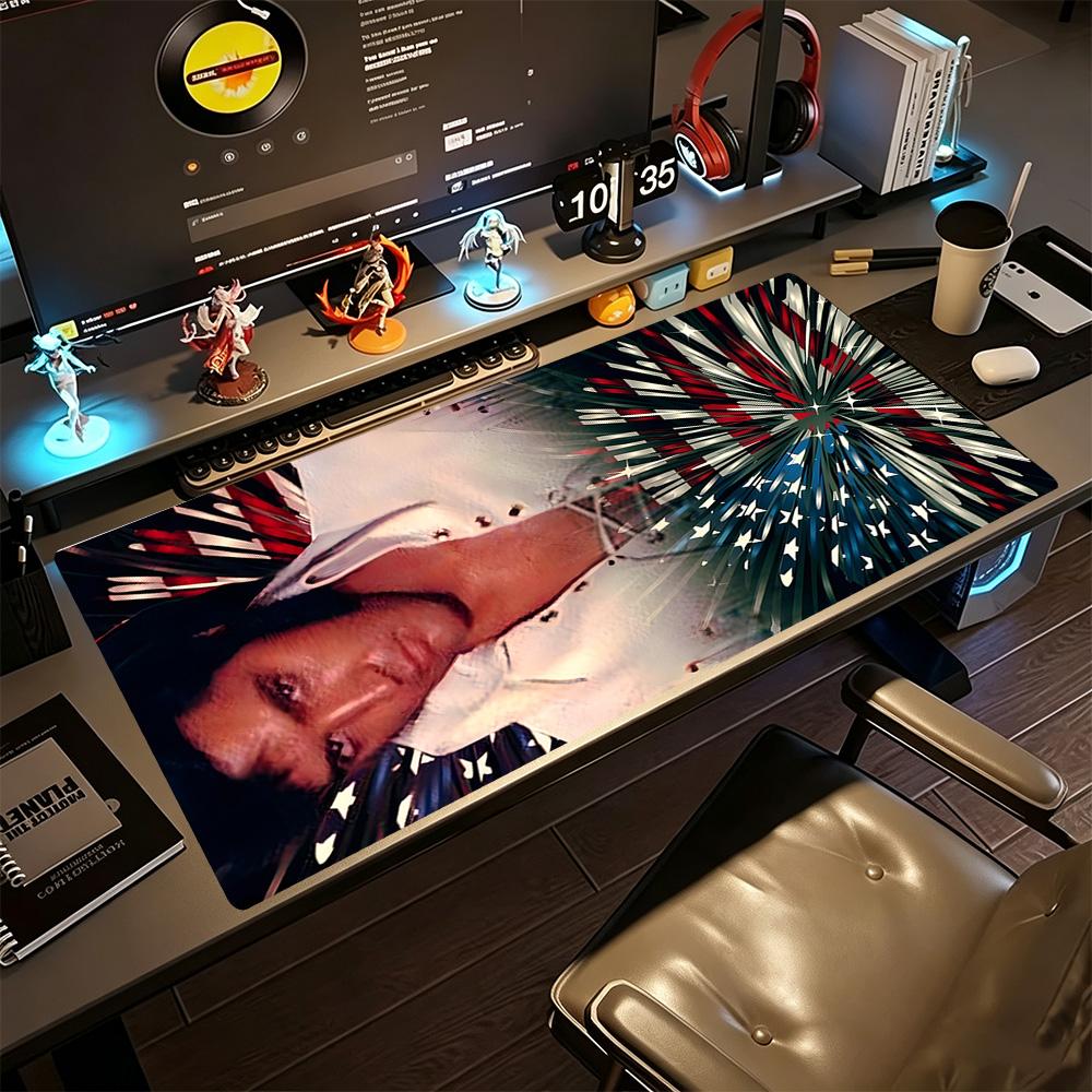 Elvis Presley Gaming Mouse Pad Gaming Laptop Mouse Pad Office Mouse Mats Non-Slip Rubber Base Office and Gaming Desk Decoration