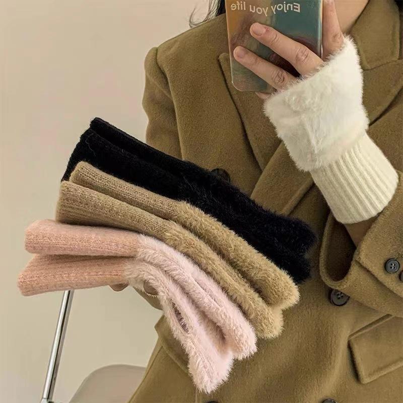 Winter Gloves Warm Knitted Fingerless Half Wool Men and Women Cute Cycling Fingerless Jacquard Thickened Adult Hand Socks