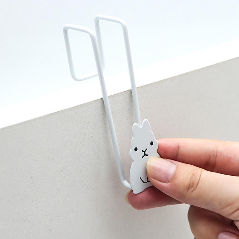 Haczyk na drzwi szafki w kształcie królika Żelazny stojak do przechowywania na drzwiach szafki Uchwyt na worek na śmieci bez wiercenia Wieszak na przybory kuchenne