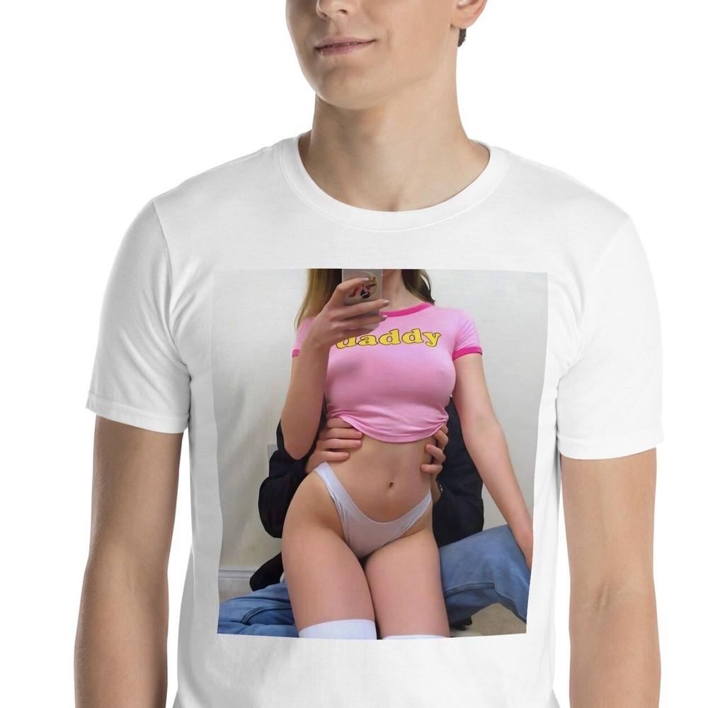 

Daddy Sexy Woman Hot Model Short-Sleeve Unisex T-Shirt M