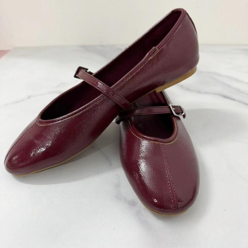 High Quality Women Flats Patent Leather Buckle Strap Elegant Soft Sole Plus Size  New Summer Trendy Ladies Mary Jane Shoes