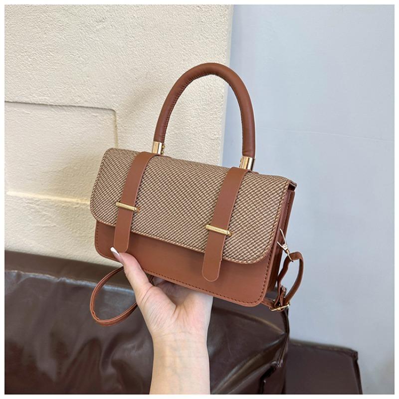 

This Is A Casual, Fashionable, Large-capacity, High-quality Hand-held Commuter Single-shoulder Crossbody Small Square Bag коричневий