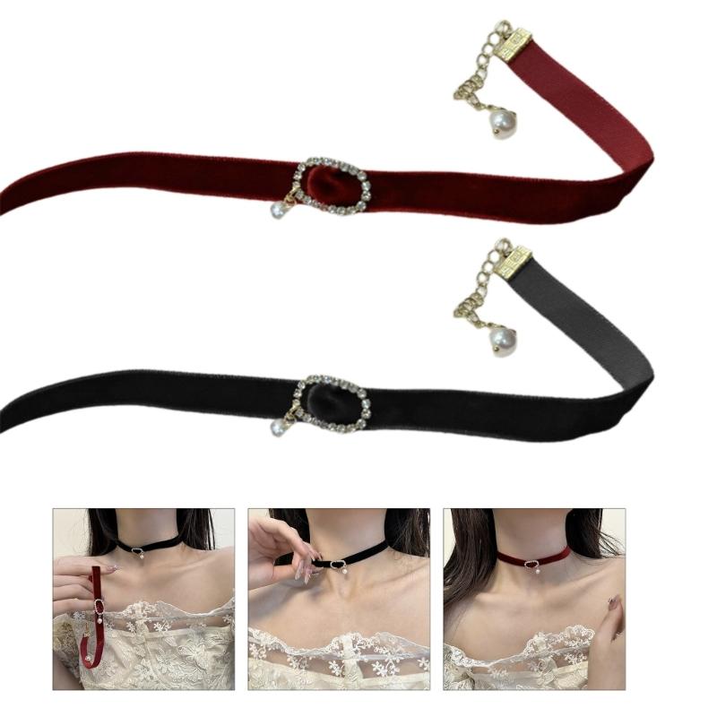 Trendy Crystal Circle Buckle Choker Necklace Lady's Sexy Velvety Clavicular Chain Chic Black/Wine Neck Jewelry