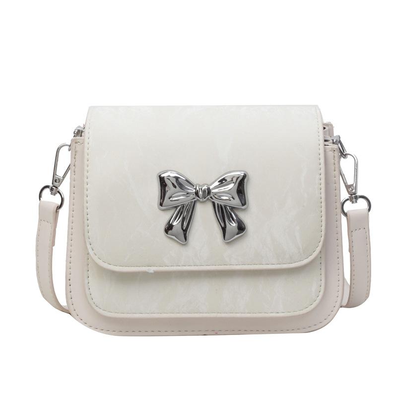 Fashion Bag Women's New Solid Color Versatile Butterfly Small Square Bag Messenger Bag