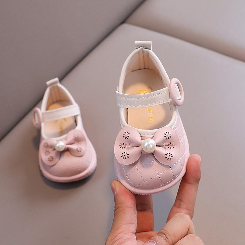 Girl Princess SandalsSummer New Korean Edition Child Soft Walking SingleShoe FashionGirl Anti Slip Daily Walking LeatherShoe 21