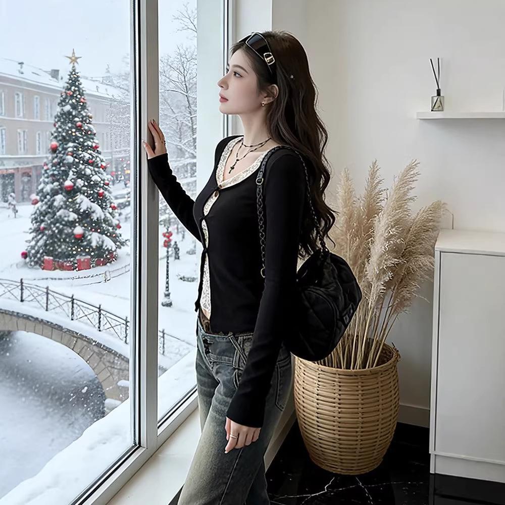 Women's Black V-Neck Lace Patchwork Knit Top - Long Sleeve, Hollow Out Inner Layer for Autumn/Winter.