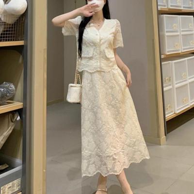 Plus Size Women's V-neck Beaded Jacquard Top & Skirt Set, Stylish & Slimming Summer Outfit