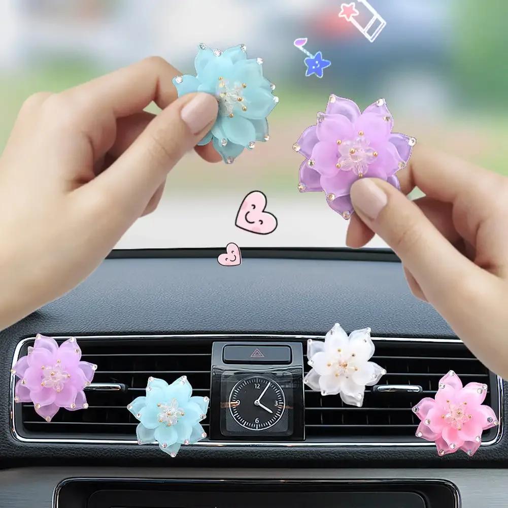 Crystal Lotus Car Air Freshener Clip Car Perfume Clip Aromatherapy Air Conditioning Vent Ornaments Car Interior Decoration