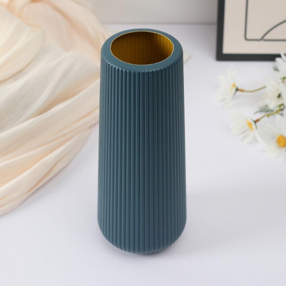Vertical Plastic Vase Flower Art Nordic Vase Ornaments Light Luxury Hydroponic Vase  Table