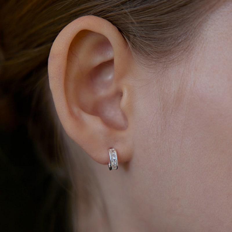 

Lewe Square clear earring Silver