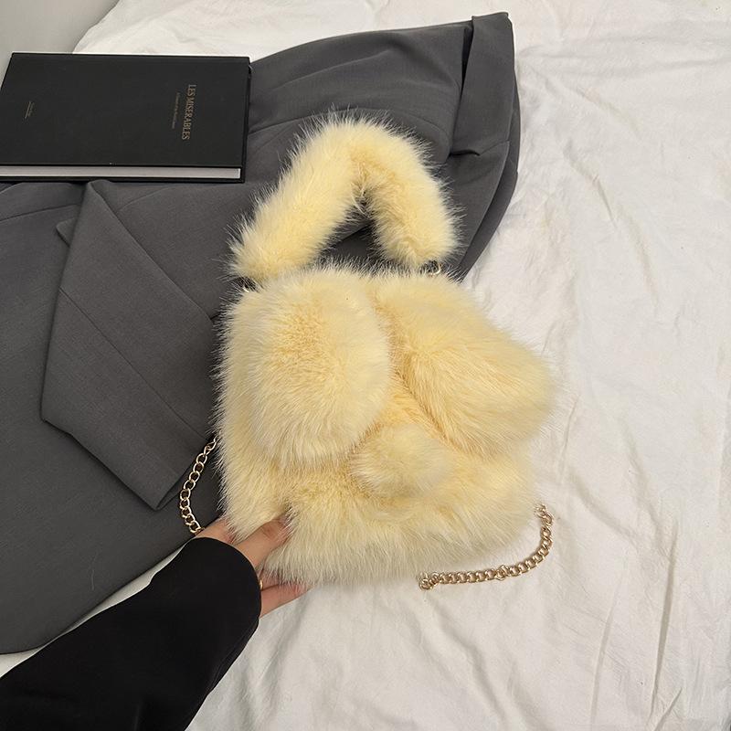 Mode süße Handtasche 2025 Herbst neue Persönlichkeit schöne niedliche Hase Plüsch Schulter Tragetasche