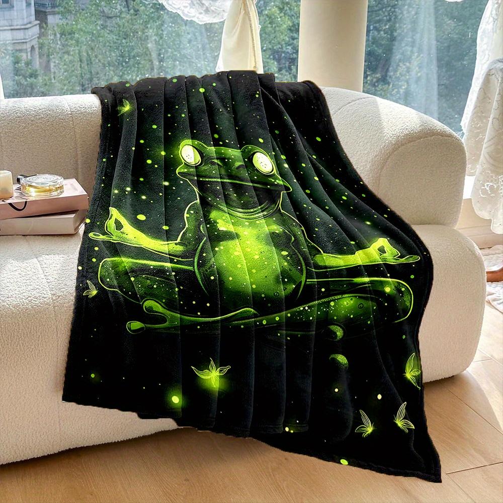 

Frog Star Flannel Blanket – Soft Lightweight Throw – All-Season for Couch Bed Camping – Machine Washable Gift 130x150cm51x59in