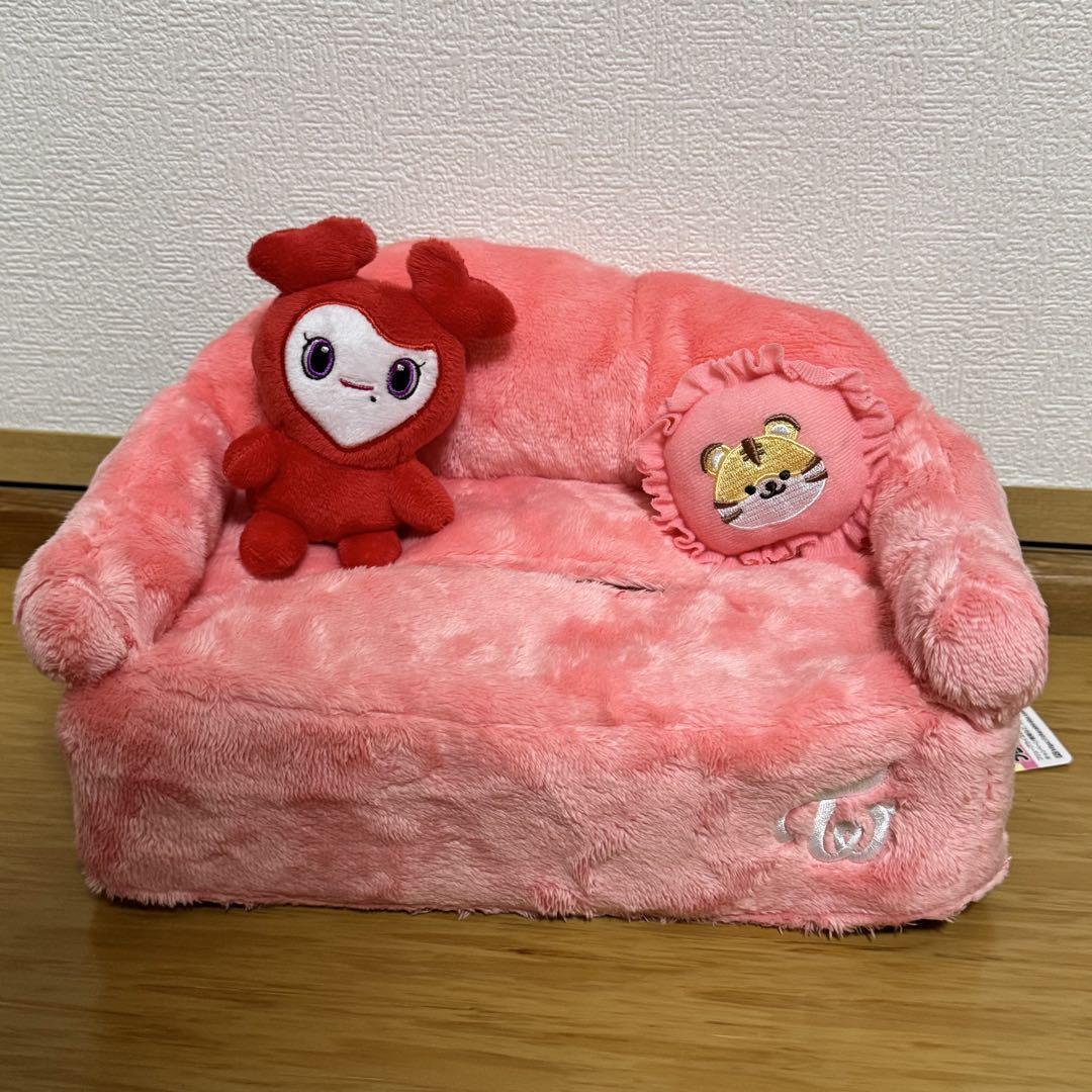 

[USED] TWICE LOVERYS Tissue Cover Chaeyoung