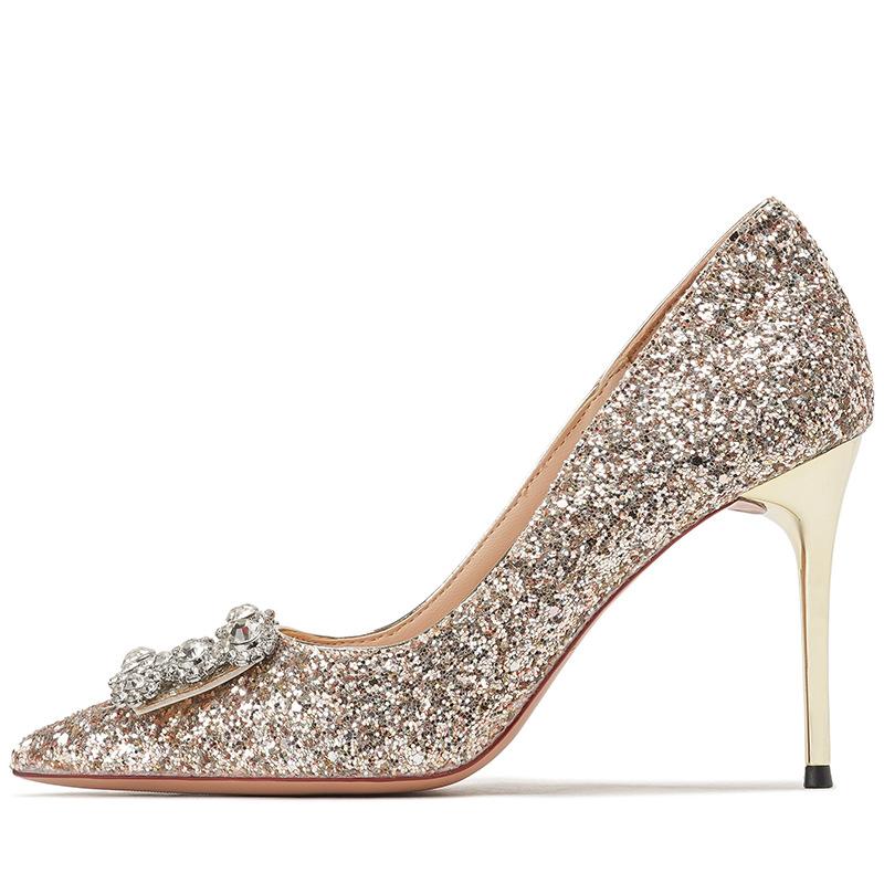 Pointed crystal high heels women's 2025 new temperament thin heel RV square buckle rhinestone main wedding shoes bridal shoes