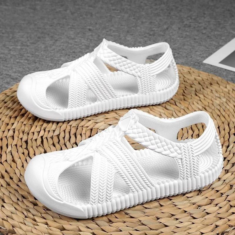 Ultralight Men's Sandal with Platform Beach Height Expensives Trend 2025 Luxury Summer Big Size New Low Price Designer Male Shoe