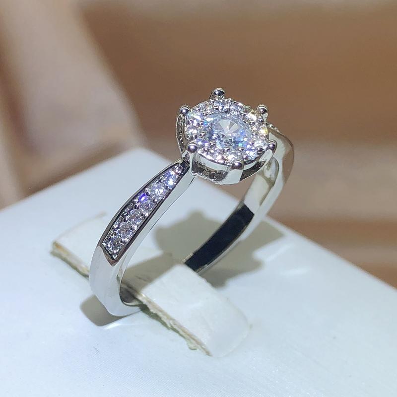 New Fashion Jewelry Zircon Round Wedding Rings For Women Girl 925 Stamp Six-claw Full Of Diamond Jewelry Wholesale