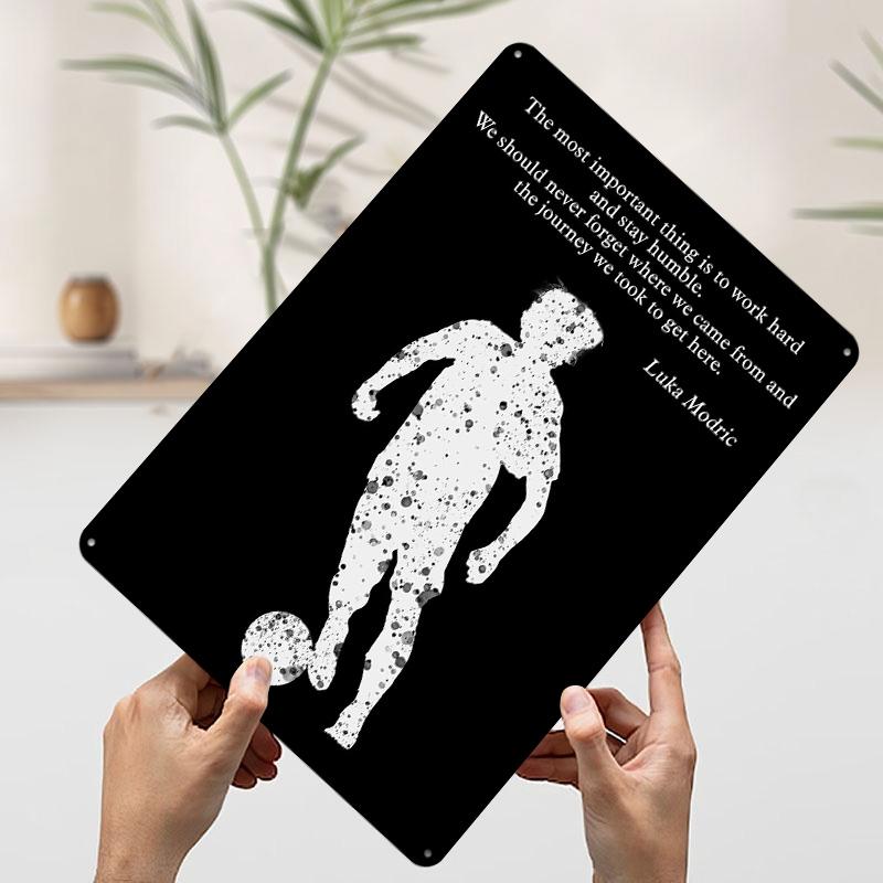 

Soccer Player Quotes Tinplate Poster Customized Wall Art Vintage Metal Signs Retro Tin Plaque for Modern Home Decoration Luxury 7.9x11.8In(20x30cm)