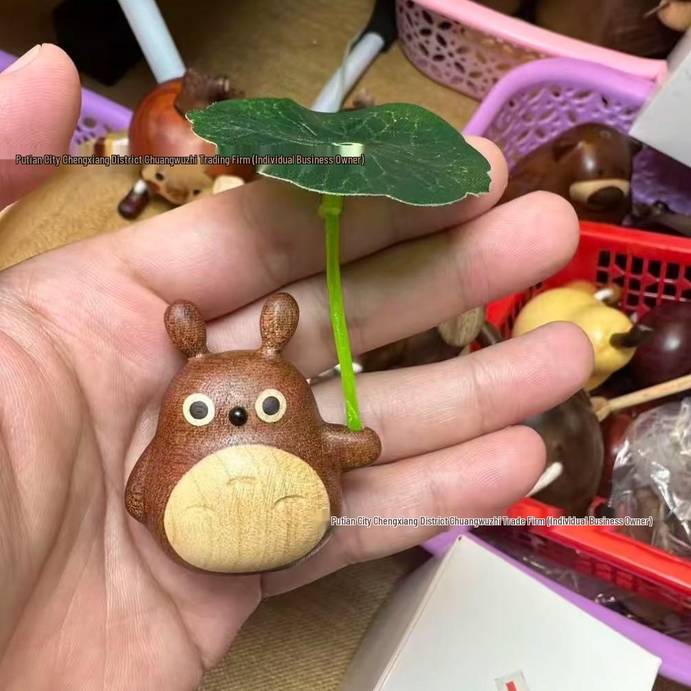 Massivholz Totoro und No-Face Figuren - Niedliche Wohnzimmerdeko und Geschenke