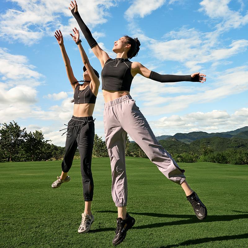 Li Ning Fitness Series Casual Versatile Ice Silk Cool Dry Comfortable Solid Color Tapered Knitted Sports Pants Women pants Smoky-Purple AKLU698-5