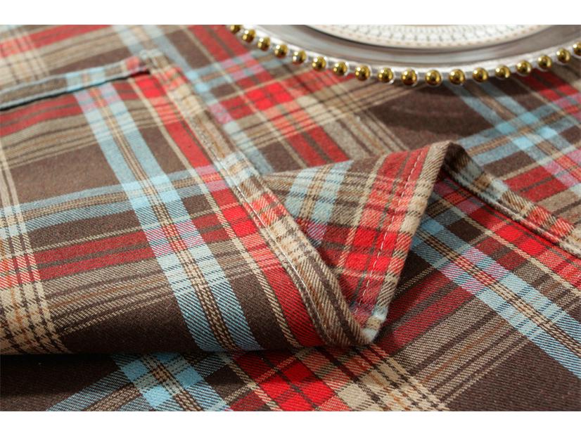 American Yarn-Dyed Holiday Christmas Tablecloth - Red and Green Plaid Cotton Polyester for Coffee and Dining Tables.