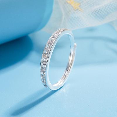 Elegant Zirconia Inlaid Band Ring - Versatile, Fashionable Women's Jewelry for Daily Wear