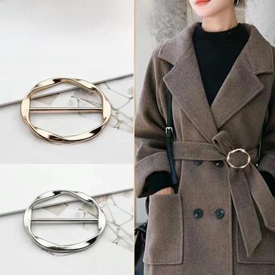 Round Japanese Fashion Knot Buckle for Coat, Belt, or Scarf - Alloy Material