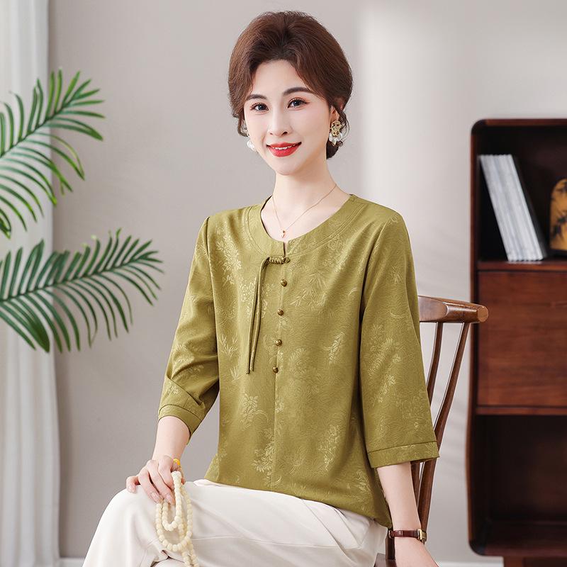 

Elegant Seven-Sleeve Summer T-Shirt: New Chinese Style Maternity Wear for Modern Mid-Aged Women 3XL (62.5-67.5 kg)