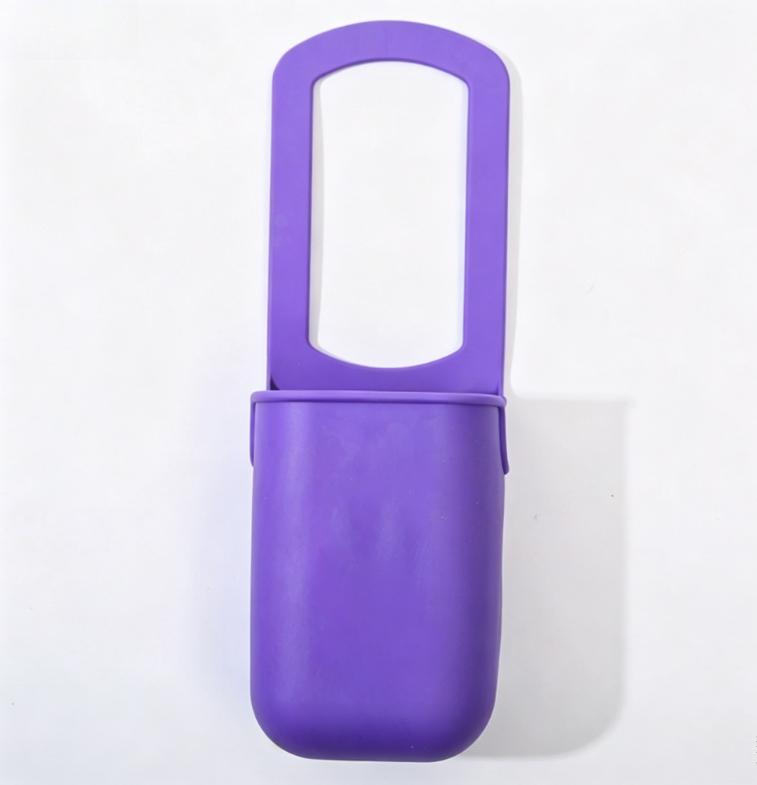 Portable silicone drink holder, fits bikes and trolleys, also serves as cup storage for bathroom scenarios