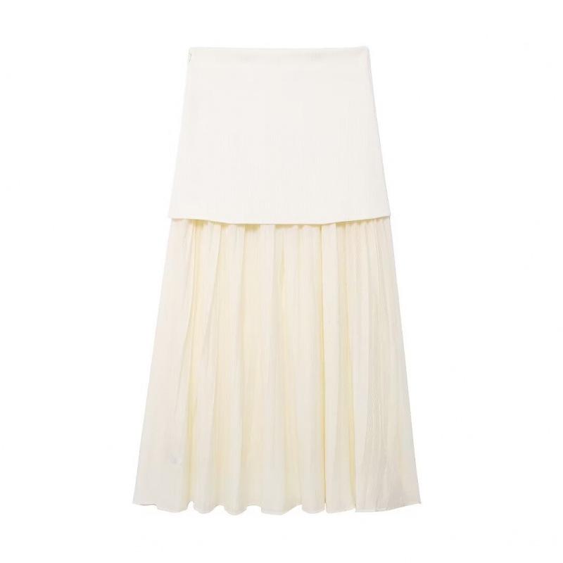 European & American Women's Summer Knit Vest & Skirt Set with Gold Buttons