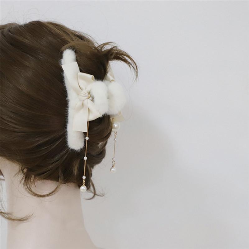 Hair Claws Vintage Long Pearl Tassel Plush Hair Claw Pendant Crab Clips  Hairpin For Women Headwear Hair Accessories