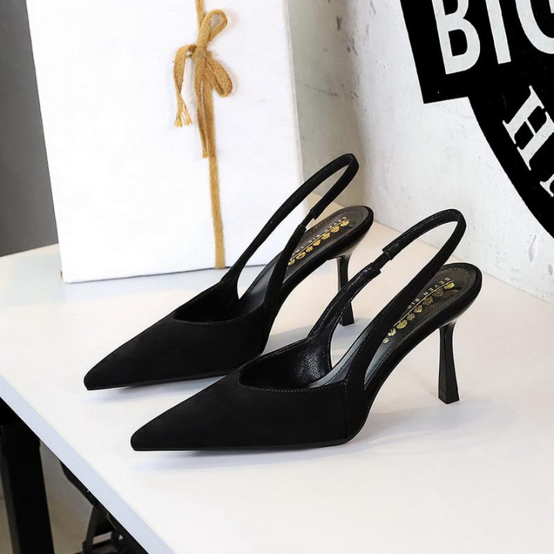 

Французский банкет Мода Леопардовый принт Туфли на высоком тонком каблуке Заостренный носок Полые Одинарные туфли С мелким вырезом Удобный Темперамент 35