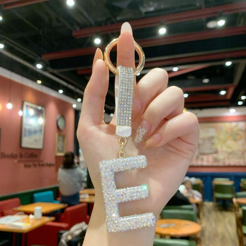Trendy Letter Key Ring Sparkly Crystal Rhinestone Decor Keychain for Women Purse Car Key Accessory Gift