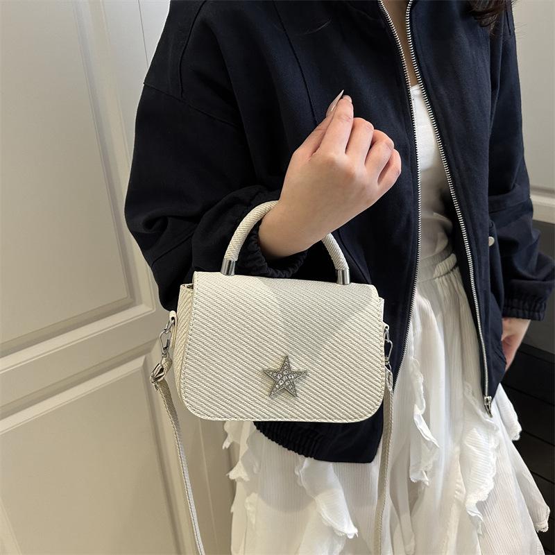 Premium mini bag female five-pointed star chain small square bag rhombus silver small fragrant wind one shoulder messenger bag wholesale