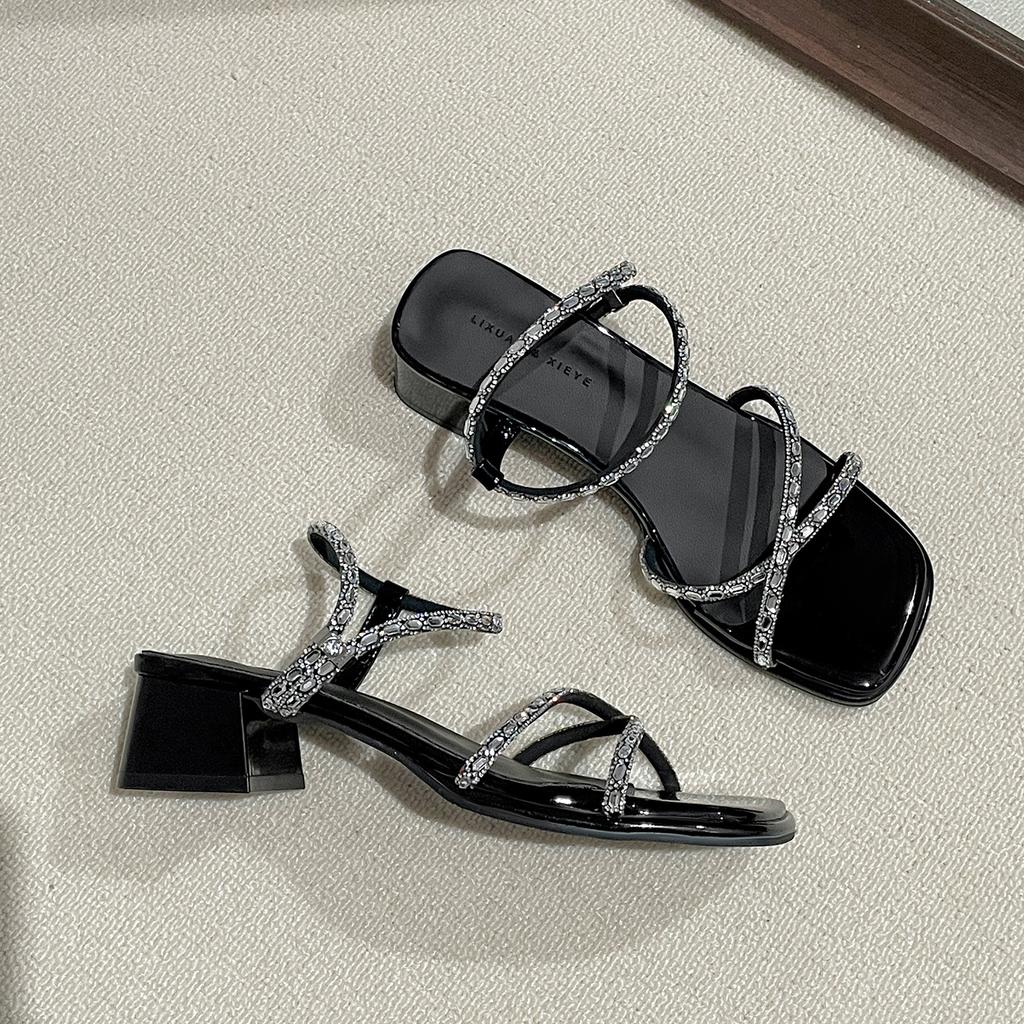 Silver High-end Thick High-heeled Sandals Women's 2025 New Summer Wear Heightening French Square Head Cool Slippers