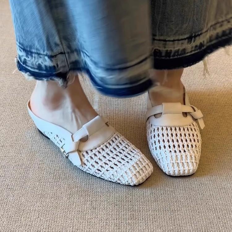 Soft leather version~ 2025 summer new vacation wind breathable woven wedge heel Mill shoes breathable bag head outer slippers