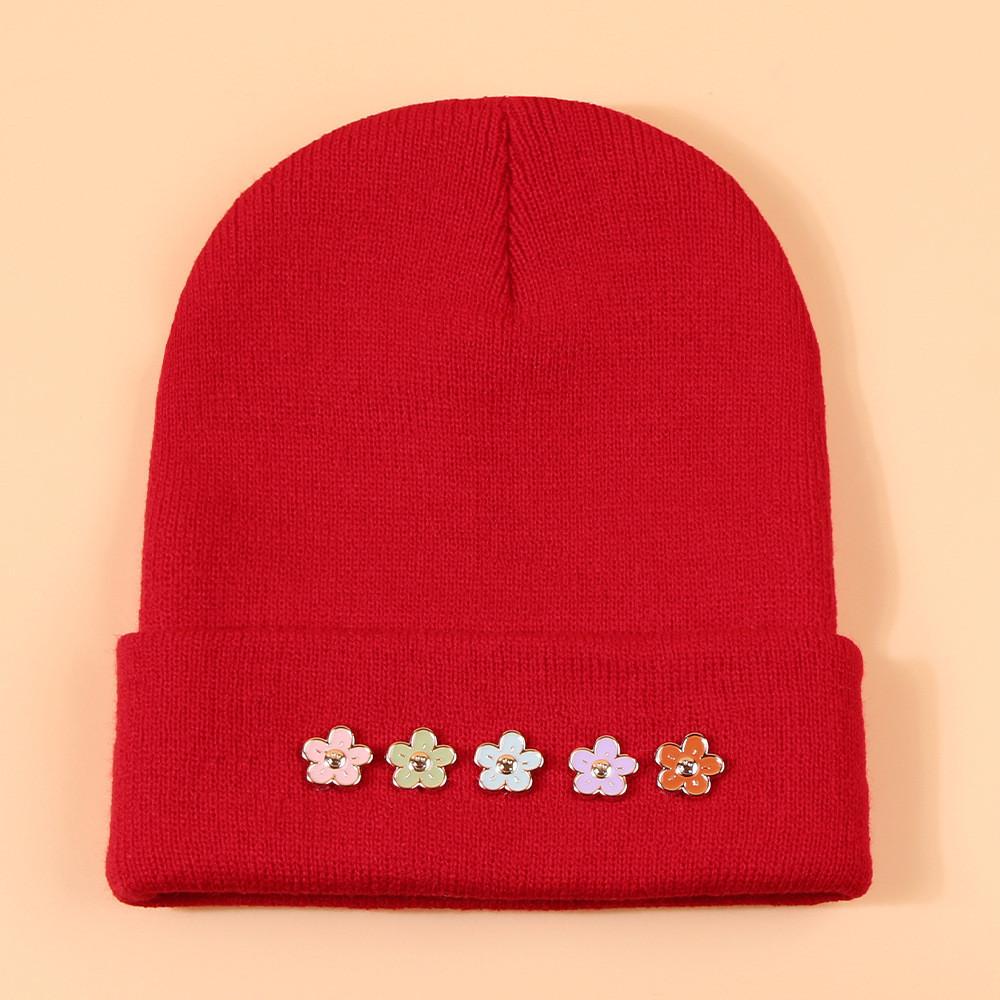 

Fashionable Couples Hat With Flower Design Keep Warm In Style червоний