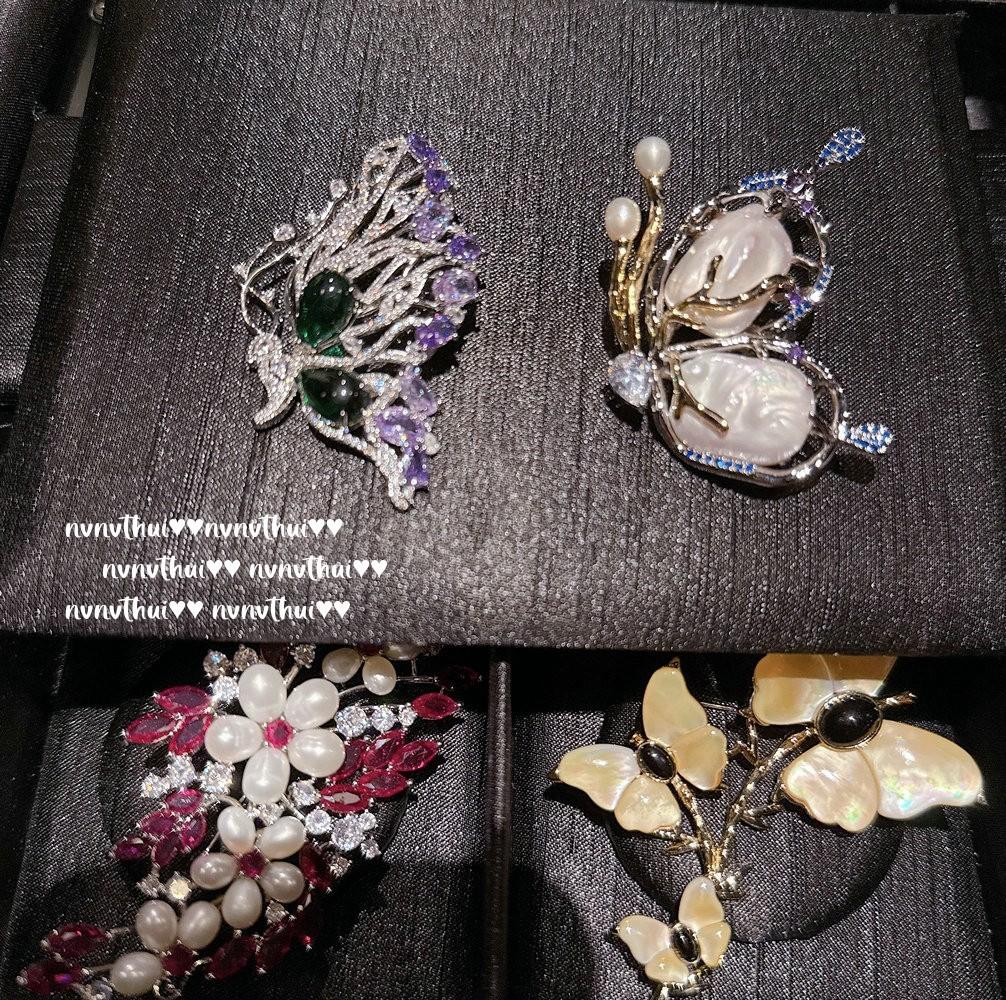 Annual Meeting Jewelry, Baroque Pearl Butterfly Gem Brooch, Sotheby'S, Light Gold Fritillary Butterfly Zircon Brooch