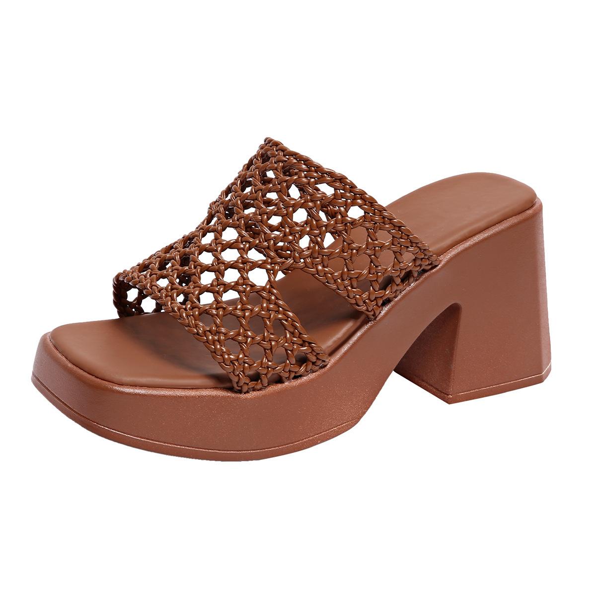 2025 summer new style one-word hollow women s large size thick heel square head high heel slippers 35 коричневый 3519₽