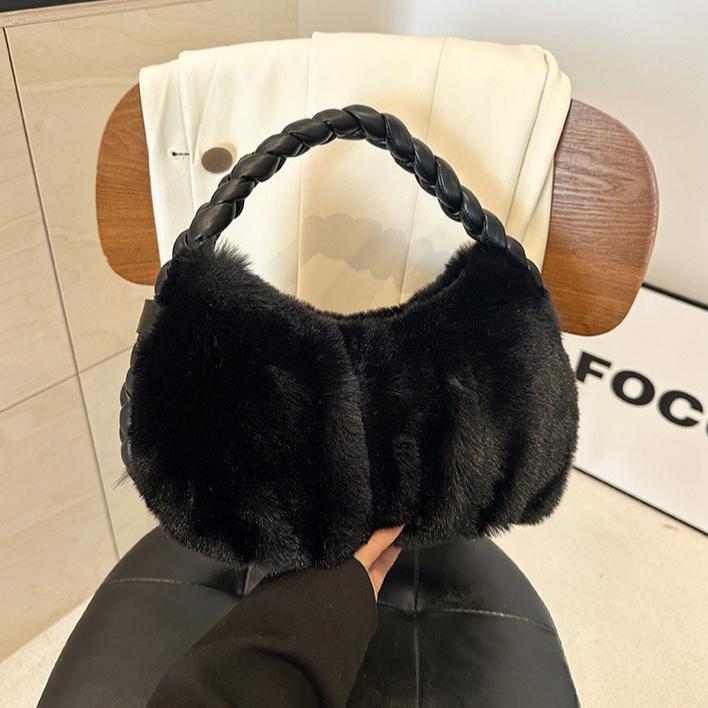 Осенне-зимняя новая плетеная плюшевая сумка подмышкой — фото 6