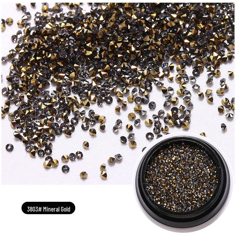 Nail Art Micro-Diamond Jewelry: Super Flash Pointy Crystal Sand Miniestones