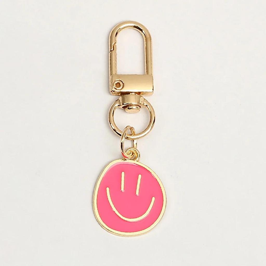 Lovely Smile Face Keychain Cute White Purple Yellow Pink Blue Black Enamel Metal Key Ring Bag Pendant Accessories Women Girl CLE